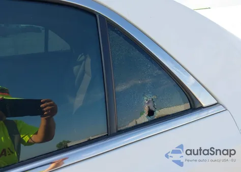 2013 Chrysler 300C from USA, damaged, VIN 2C3CCAET9DH740052